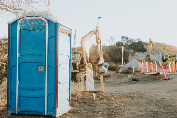Best Construction site porta potty rental  in Lindenhurst, NY